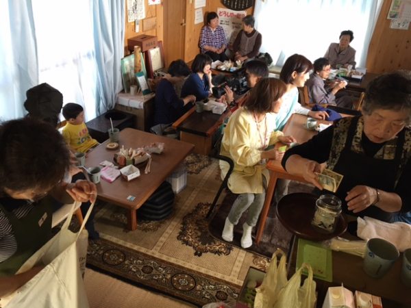 「板山 活き行きサロン」オープン初日