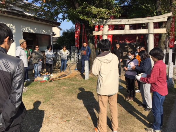 秋のはんだクリーン作戦 児宮春日神社の清掃活動3