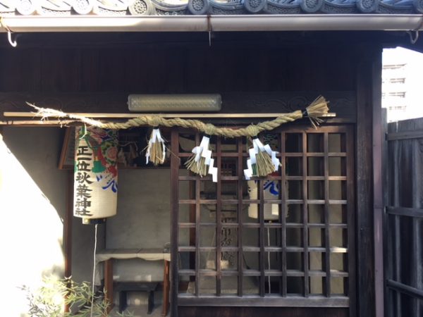 秋葉神社、秋葉山中根北講 しめ縄