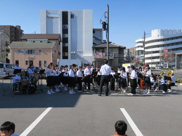 第3回はんだ まちなかフェスティバル風景8