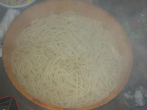 うどんのたらい