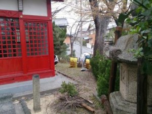 児宮春日神社の清掃_1