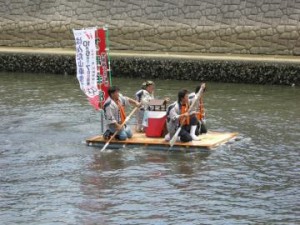 半田運河手づくりいかだレース大会_14