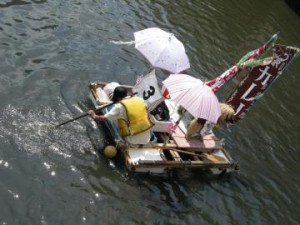 半田運河手づくりいかだレース大会_9