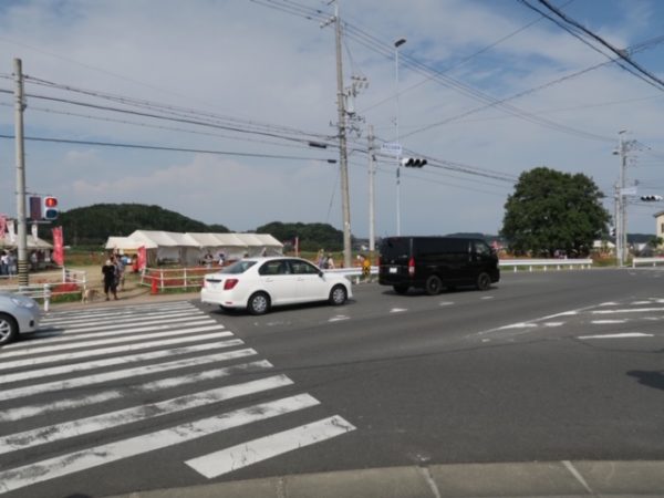 半田 ごんの秋まつり 入口付近