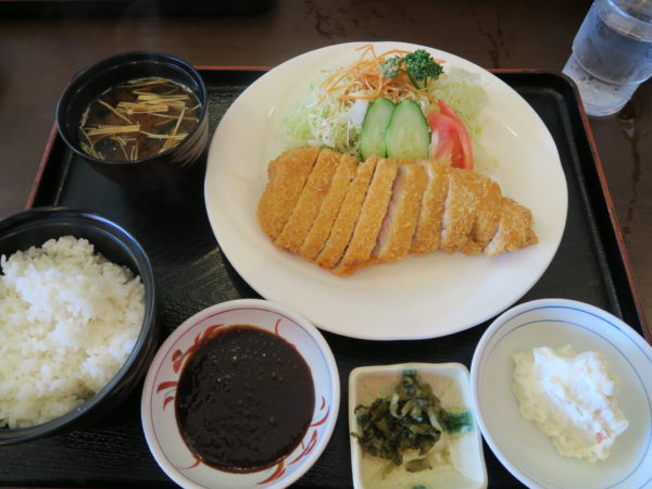 乙川 カフェテラス・タカチホ 山形豚のポークカツ定食1