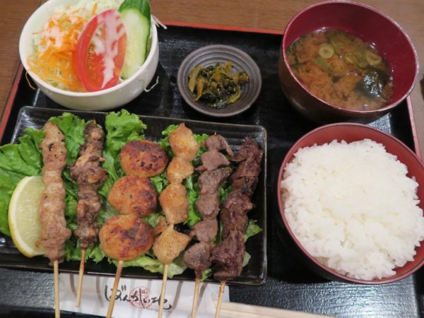 半田 ばんがい地 串焼き定食