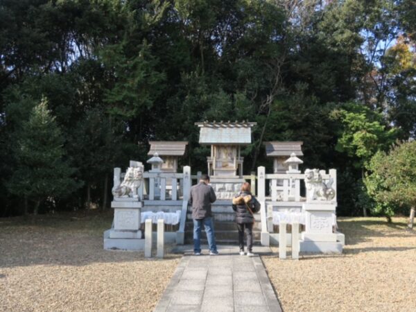 本宮山砥鹿神社 自家焙煎珈琲丸喜