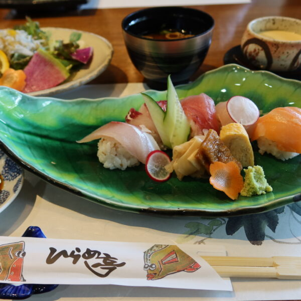 武豊町 ひらめ亭 にぎり寿司ランチ