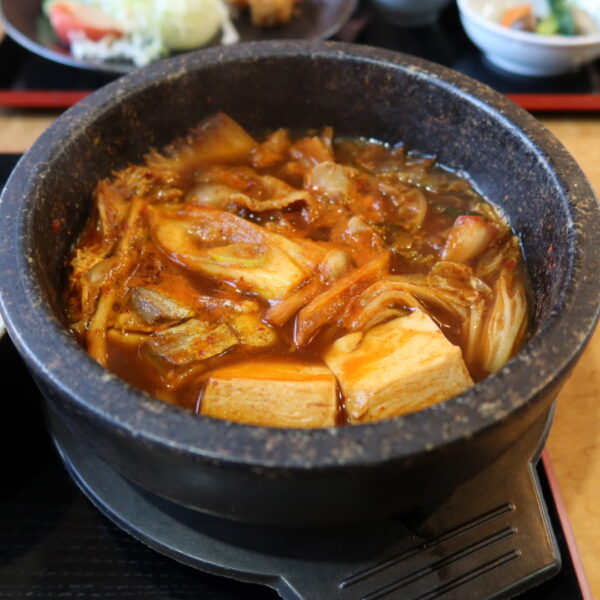 半田市成岩本町 七乃花 冬季限定の鍋ランチ2